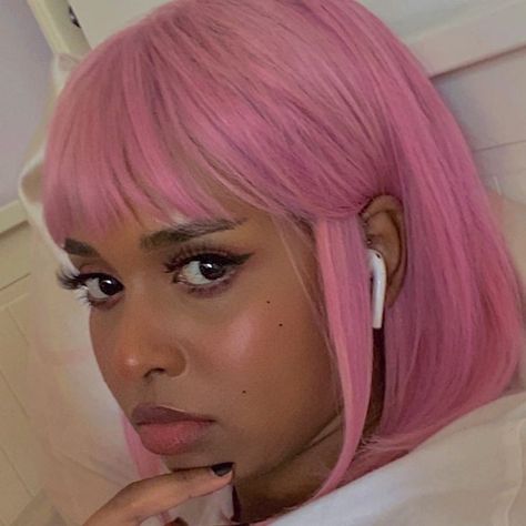 Pink Hair On Brown Skin Women, Pink Hair For Brown Skin, Pastel Pink Hair On Brown Skin, 2 Tone Pink Hair, Black Women With Pink Hair, Short Pink Hair Black Women, Hair Dye Brown Skin, Dyed Hair Brown Skin, Black Girls Pink Hair