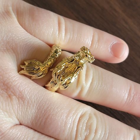 This Beautiful Dragon 18k Gold Plated Over Stainless Steel Ring. Does Not Tarnish And Is Great On Sensitive Skin. It Is Size 8 And Comfy To Wear. Mystery Gift With Every Purchase! Bundle Up & Save! Fast Shipping #Dragon #Goldring Yellow Gold Jewelry With Dragon Design For Gift, Luxury Gold Jewelry With Dragon Design, Dragon Design Ring Jewelry Gift, Collectible Dragon Design Jewelry Ring, Yellow Gold Dragon Design Jewelry Gift, Opal And Sapphire Ring, Cartier Love Ring, Luxury Wedding Rings, Filigree Ring Gold