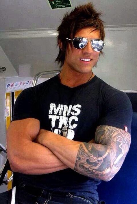 Zyzz Wallpaper, Aziz Shavershian, Zyzz Pose, Jeff Seid, Hairstyle Names, Athletic Hairstyles, Best Sleeve Tattoos, Body Picture, Gym Inspiration