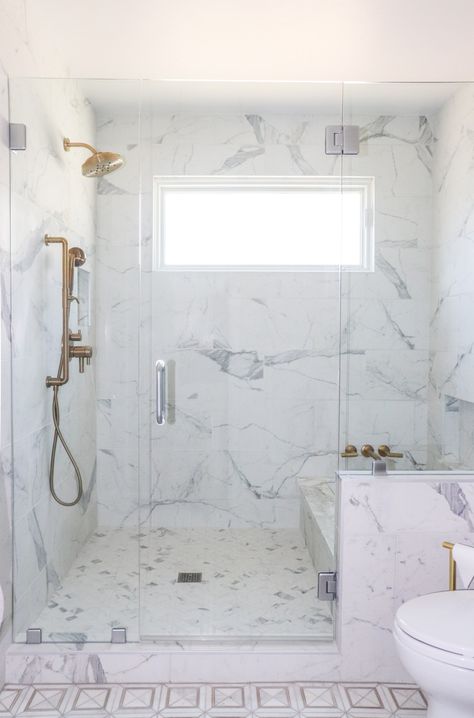 10 Bathrooms With Beautiful Wet Rooms Lavender Tile, Natural Stone Tile Floor, Wet Room Tiles, Wet Room Shower, Dream Bath, Acrylic Tub, Wet Room, Vanity Faucet, Shaker Style Doors