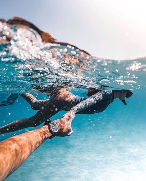 Dive Photography, Couple Beach Photos, Pool Photography, Best Snorkeling, Underwater Photography, Beach Vibe, Beach Photos, Mechanical Watch, Beach Photography