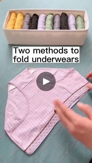 Folding Hacks, Folding Towels, Christmas Decorations Centerpiece, Folding Laundry, Clothes Organization Diy, Small Bathroom Ideas Modern, Folding Clothes, Paper Towel Roll Crafts, Smart Storage