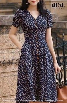 Pretty Dresses Casual, Simple Frock Design, Casual Frocks, Simple Frocks, Frock Fashion, Frock For Women, Stylish Short Dresses, Long Dress Design, Frocks For Girls