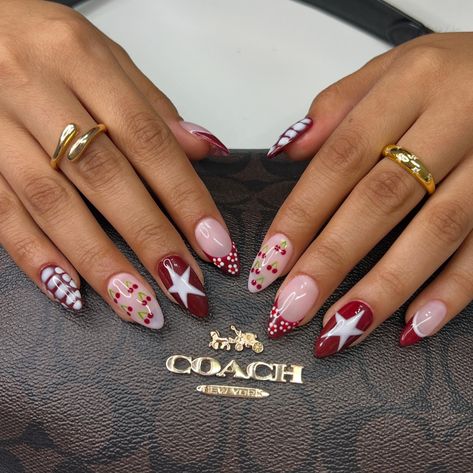 🍒⭐️🍷 • • • • #nailsxkay #nailsnailsnails #apresnails #gelx #gelxnails #prettynails #trendynails #naildesign #nailart #nailextentions #bombnails #cutenails #baddienails #nailinspo #pinterestnails #trendynails #explore #explorepage #scvnails #calinails #LAnails #nailsofinstagram #fallnails #rednails #darkrednails #winenails #starnails #cherrynails #flowernails #crocprintnails Fun Vegas Nails, Pretty Christmas Nail Designs, Christmas Nails Funky, Fun Holiday Nails, Christmas Nails Round, Vintage Christmas Nails, Nails For Vegas Trip, Red Bow Nails, Fun Red Nails