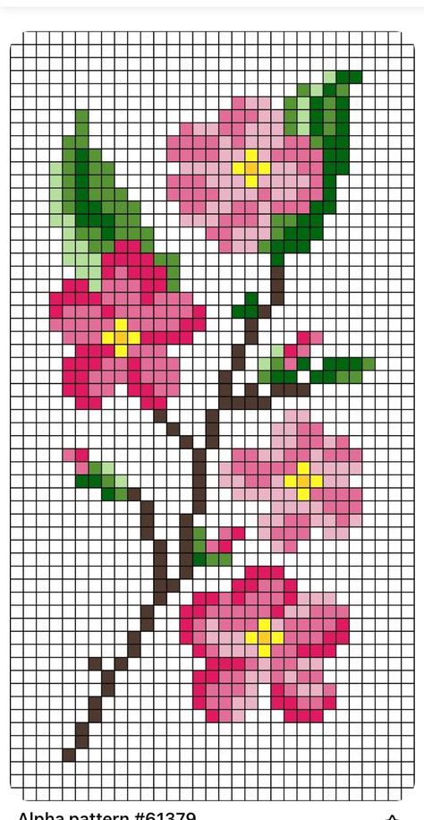 Graph Paper Flower Drawings, Simple Flower Pixel Art, Pixel Art Flowers Aesthetic, Pixel Art Pattern Flower, Floral Pixel Art, Pixel Flower Art, Small Flower Pixel Art, Spring Pixel Art, Pixel Art Fleur