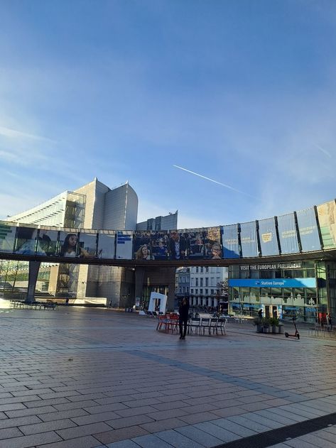 The European Parliament 🇪🇺 Aesthetic, Brussels, Belgium 🇧🇪 Parliament Aesthetic, European Parliament, Brussels Belgium, Travel Aesthetic, Brussels, Europe Travel, Belgium, Travel