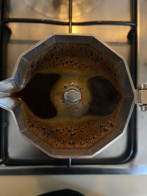 #coffee Making Coffee Aesthetic, Back To University, Coffee Obsession, Coffee Aesthetic, Coffee And Books, Coffee Cafe, Coffee Addict, Coffee Break, Coffee Time