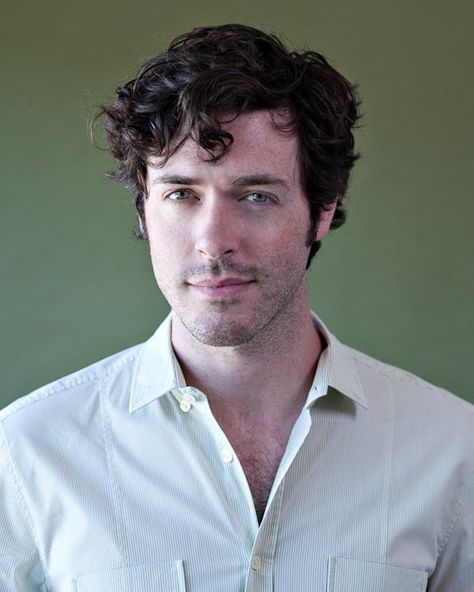 brendan hines - amazing charm... and i realized just now, he strongly resembles zachary quinto in like half of his pictures :o Homeland Tv Series, Brendan Hines, Truth Untold, Male Faces, Zachary Quinto, Hottest Male Celebrities, Bedroom Eyes, Image Bank, Lie To Me