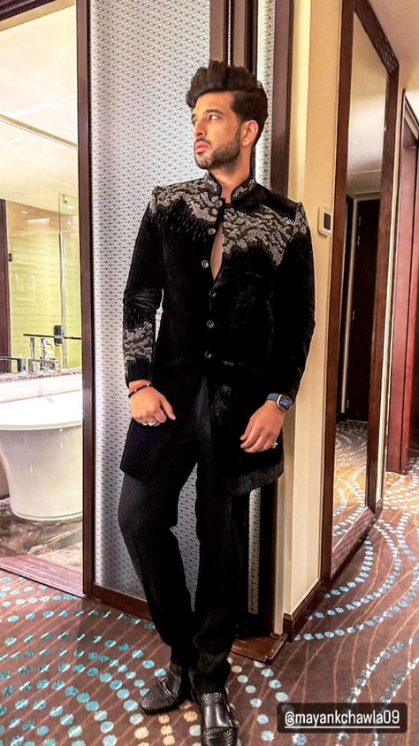 Band Gala Suit Men, Indo Western Dress For Men, Indo Western For Men, Jodhpuri Suits, Western Men, Jodhpuri Suits For Men, Anniversary Party Invitations, Wedding Outfit Men, Indo Western Dress