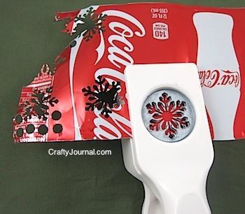 Scrapbook Punches, Scrapbooking Tips, Paper Punch Art, Soda Can Crafts, Craft Scissors, Aluminum Can Crafts, Punch Ideas, Paper Punches, Card Making Tips