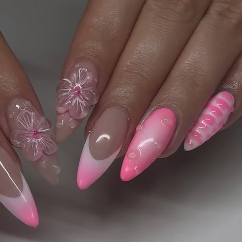 summer nailz in full effect 💞🌸 • • • #nailzzbylo #nailsnailsnails #nails #nailsofinstagram #nailsoftheday #nailsofig #nailinspo #nailinspiration #nailideas #summernails #pinknails #flowernails #airbrushnails #gelxnails #acrylicnails #covinanails #sandimasnails #626nails #nailtech #nailaddict #nailart #naildesign #cutenails Airbrush Nails, Stylish Nails Designs, Nail Envy, Nails 2023, Nail Nail, Minimalist Nails, Instagram Summer, Pretty Acrylic Nails, Nails Designs