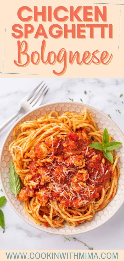 This Chicken Spaghetti Bolognese is one of those recipes that comes together so quickly and leaves you feeling full and satisfied. In less than 40 minutes, you can have dinner for the family on the table and ready to be eaten. And said dinner is so flavorful and delicious. It’s full of herbs, spices, tomato, and chicken. All things that are easy to love! Chicken Spaghetti With Roasted Tomatoes, Tomato Chicken Spaghetti, Healthy Chicken Spaghetti, Spaghetti Tomato, Easy Chicken Spaghetti, Best Bagels, European Recipes, Herbs Spices, Chicken Spaghetti