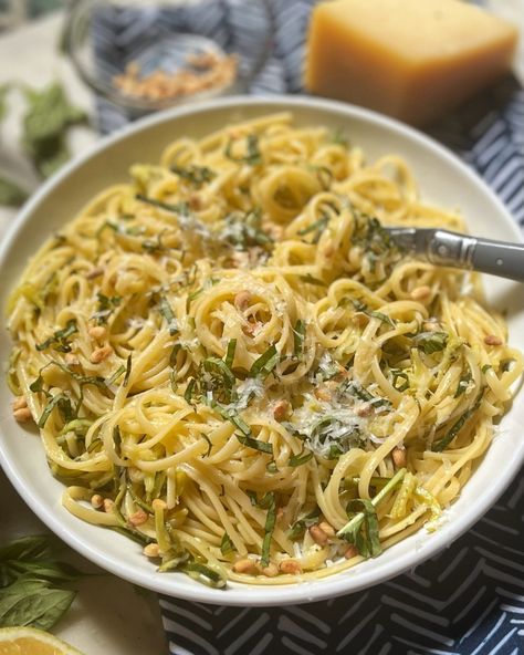 1350. Lemon Linguine with Zucchini & Basil – Store Bought Is Fine Ina Garten Orzo Salad, Go To Dinners, Lemon Linguine, Greek Orzo Salad, Chicken Francese, Lamb Ragu, Baked Rigatoni, Lemon Zucchini, Ina Garten Recipes