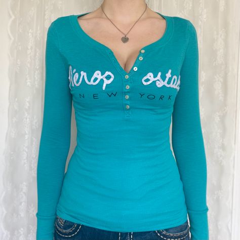 Y2K 2000s Dainty Blue Teal Vampire Girlfriend Aeropostale Henley Long Sleeve Top #y2k #y2ktashion #2000s #2000sfashion #twilight #depop #BellaSwan #thevampirediaries Aeropostale Long Sleeve Shirts, Blue Mcbling Outfit, Teal Shirt Outfits, Teal Top Outfit, 2000s Long Sleeve Shirt, Teal Clothes, Henley Top Outfit, Aeropostale Henley, Teal Y2k