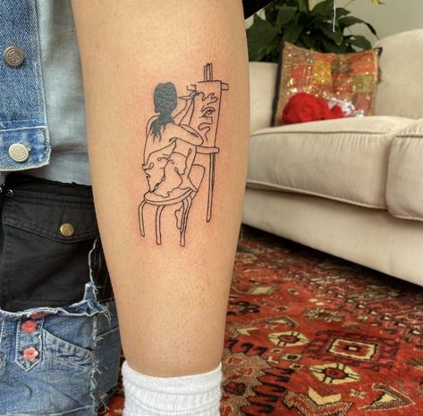 Fine Line Person Tattoo, Art Easel Tattoo, Easel Tattoo Ideas, Leg Fine Line Tattoo, Fine Line Patchwork, Easel Tattoo, Tattoo About Art, Tattoo For Painters, Painter Tattoo