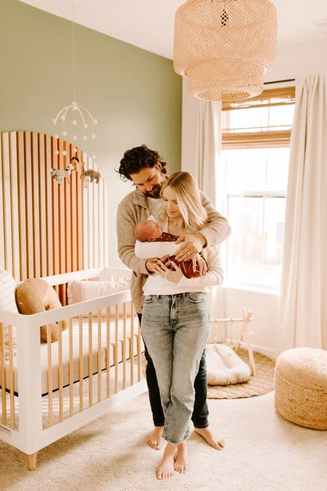 Bed Lifestyle Photography, Newborn Photos Lifestyle Family, Boho In Home Newborn Session, Lifestyle Session Newborn, Im Home Newborn Photography, Couple Newborn Photography, Family Pictures In Nursery, Newborn Family Photos Casual, Nursery Family Pictures