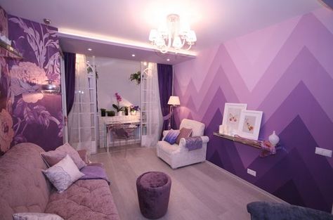 Purple Wall Painting Ideas, Ombre Wall Paint, Dark Purple Living Room, Beige Lounge Chair, Wall Paint Ideas, Purple Living Room, Ombre Wall, Fall Bedroom, Wall Paint Designs