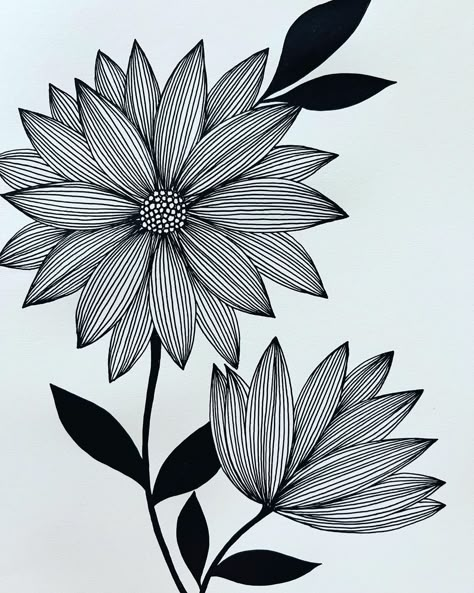 Black Pen Art Flowers, Mark Making Flowers, Flower Doodle Art Design, Fineliner Art Simple, Artline Drawing, Modele Zentangle, Linework Art, Flower Line Drawing, Fineliner Art