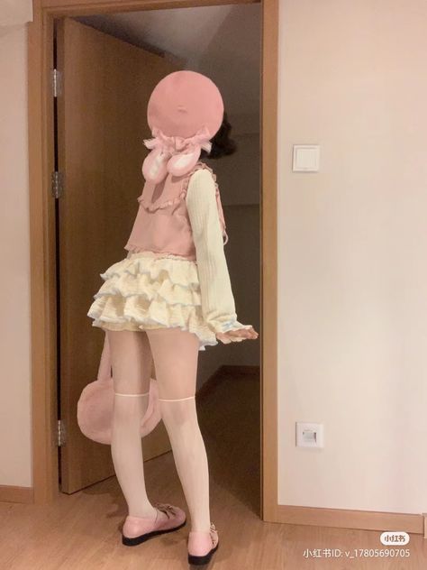 Japanese Kawaii Fashion, Peony Aesthetic, Kawaii Outfit Ideas, Fashion Kawaii, Street Outfits, Cosplay Kawaii, Girl Fashion Style, Kawaii Fashion Outfits, Kawaii Clothes