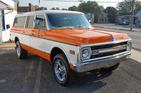 1970 Chevy Suburban: November 2014 Vintage Suburban, Family Cars, 72 Chevy Truck, Chevrolet Cars, Hummer Cars, C10 Chevy Truck, Big Wheels, Car Camper, Classic Pickup Trucks