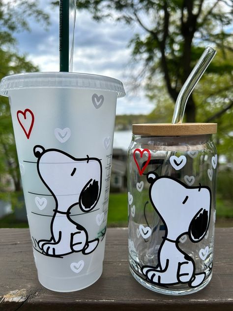 Snoopy Beer Can Glass Peanuts Coffee Cup Personalized Coffee Cup Full Wrap Heart Coffee Cup Birthday Gift Can Glass - Etsy Snoopy Starbucks Cup, Snoopy Gift Basket, Heart Coffee Cup, Wallpaper Snoopy, Snoopy Items, Beer Can Glasses, Snoopy Gifts, Snoopy Birthday, Personalized Coffee Cup