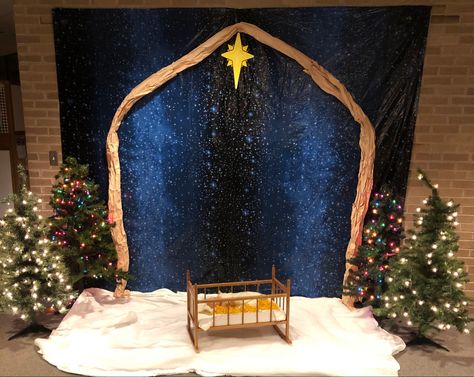 Nativity Props Diy, Nativity Scene Backdrop, Nativity Photo Booth, Nativity Props, Christmas Plays For Kids, Nativity Backdrop, Christmas Nativity Scene Diy, Christmas Nativity Scene Display, Nativity Scene Diy