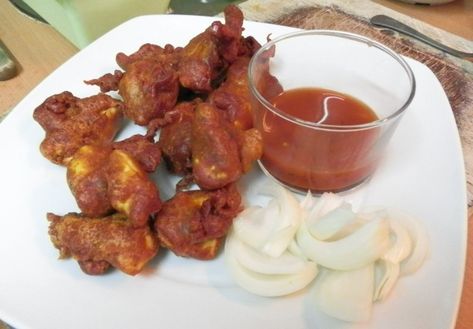 Chicken Pakora Recipe, Chicken Pakora, Red Sauce Recipe, Recipes For Chicken, Man Recipes, Pakora Recipes, Simple Chicken, Sauce For Chicken, Asian Restaurants