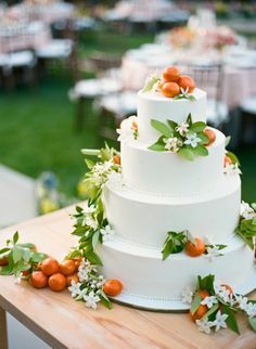 With a Twist! Citrus & Greenery Inspired Celebration #weddingcake #weddinginspiration #greenery Blossom Wedding Cake, Gaming Wedding Cake, Orange Blossom Wedding, Orange Wedding Cake, Fruit Wedding Cake, Summer Wedding Cakes, Citrus Wedding, Cake Games, Wedding Unity