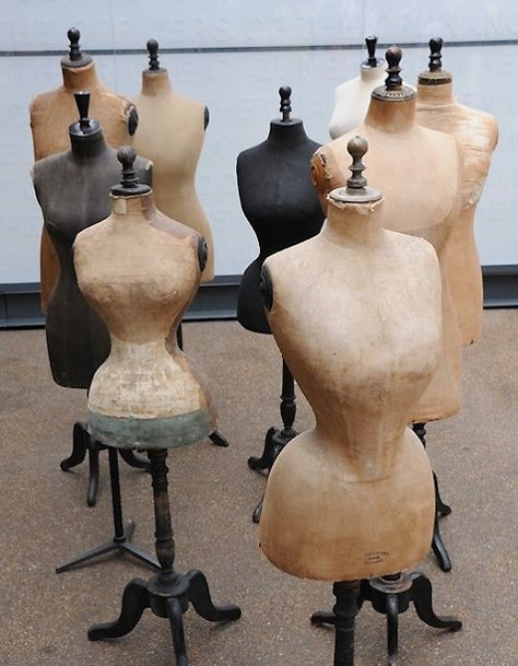 Antique Dress Form, Vintage Dress Form, Vintage Mannequin, Dress Form Mannequin, Mannequin Dress, Dress Forms, Distressed Furniture, Dress Form, 인테리어 디자인