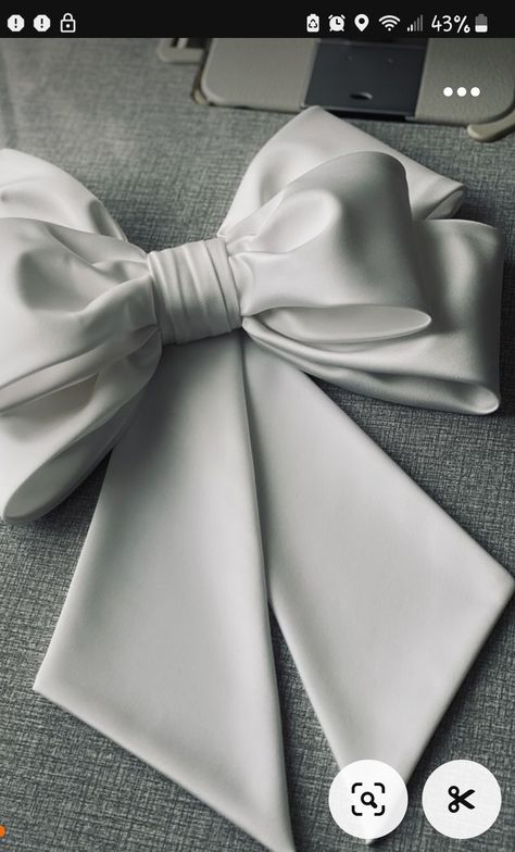 Wedding Dress Bow, Ribbon Fashion, Bridal Bow, Detachable Wedding Dress, Bow Wedding, Bow Wedding Dress, Bows Diy Ribbon, Large Wedding, Dress Bow