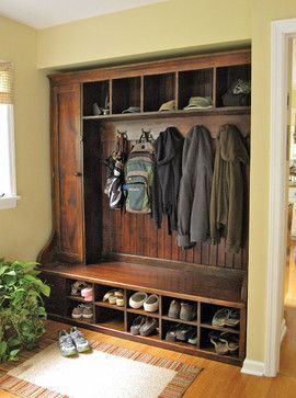 Entry Storage, Coat Storage, Barnwood Furniture, Mudroom Design, Real Estat, Laundry Mud Room, Hall Tree, Mudroom Bench, Front Entry