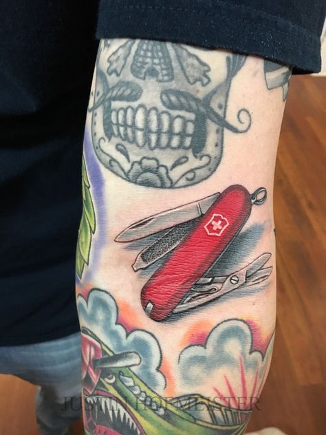 Pocket Knife Tattoo, Tattoo Chart, Web Phone, Knife Tattoo, Small Tattoos, Skull Tattoo, Tattoo Artists, Pocket Knife, Tatting