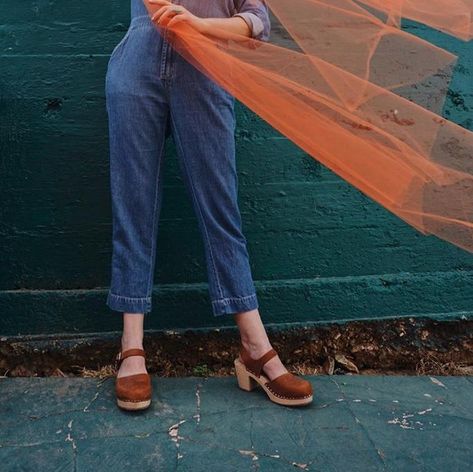 Lotta From Stockholm Clogs on Instagram: “Photo by the lovely @crackerjackgoods Clogs: Highwood Brown Oiled Nubuck #lottafromstockholm #lovemylottas #clogs #cloglife #sweden” Brown Clogs With Wooden Block Heel, Dark Brown Birkenstock Clog Outfit, Lotta Clogs, Brown Wooden Heel Clogs, Lotta From Stockholm Clogs, Lotta From Stockholm, Brown Clogs, Stockholm, Sweden