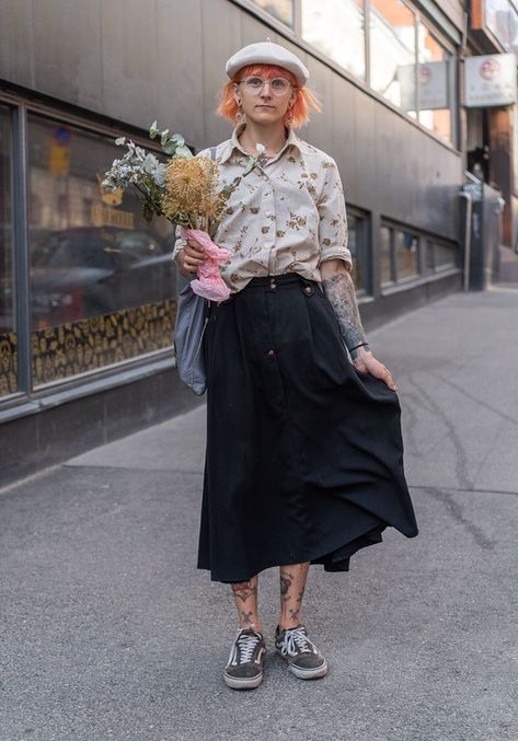 Enby Fashion, Hel Looks, Street Style Blog, Dull Colors, 90s Vibes, Looks Street Style, Style Blog, Helsinki, Inspirational Women