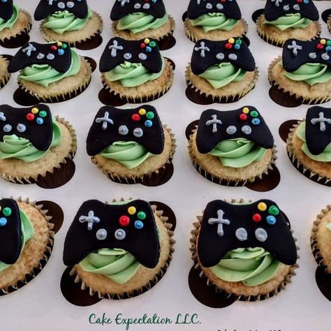 Level Up Cupcakes, Gaming Cupcakes For Boys, Video Game Cupcake Cake, Gaming Birthday Cupcakes, Gamer Cupcakes Birthday, Gaming Theme Cupcakes, Playstation Cupcakes, Game On Cupcakes, Gamer Cupcakes