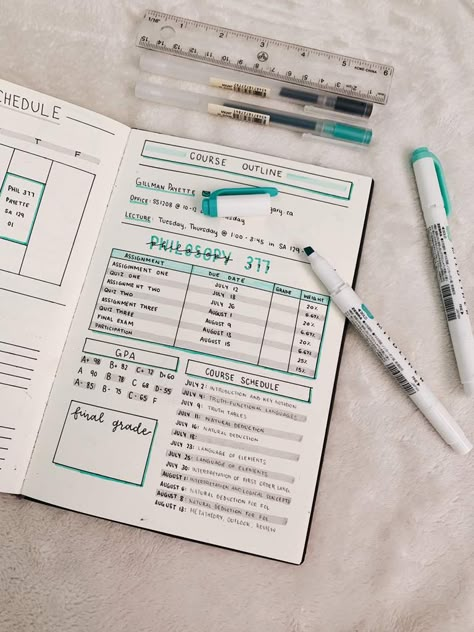 College Bullet Journal, Study Bullet Journal, Student Bullet Journal, School Bujo, School Bullet Journal, Aesthetic Bullet Journal, College Journal, Student Journal, Bullet Journal Notes