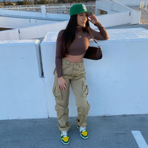 Streetwear Fits, Weekly Outfits, Tomboy Style Outfits, Streetwear Fashion Women, Hottest Fashion Trends, Tomboy Fashion, Outfit Inspo Fall, Teenage Fashion Outfits, Streetwear Outfit