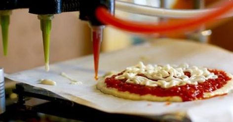 The company BeeHex has developed a 3D printer for NASA that can make pizzas. It will allow astronauts to cook in space. 3d Printing Business, 3d Printing Industry, Robot Technology, World Hunger, 3d Printing Diy, Nasa Astronauts, 3d Printing Service, Rapid Prototyping, Space Nasa