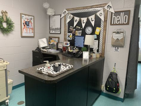 Nurse Practitioner Office Decor, Nurses Office Ideas, Nurses Office School, School Nurse Self Care Station, Middle School Nurse Office, Nurses Station Decor, Dean Of Students Office Decor, Elementary School Nurse Office Set Up, High School Nurse Office