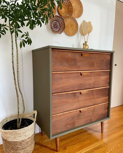 Vintage Dresser Refinish, Mcm Painted Nightstands, Chest Bedside Table Night Stands, Refurbished Mcm Furniture, Flipping Mid Century Furniture, Mid Century Dresser Flip, Square Dresser Makeover, Mid Century Modern Upcycled Furniture, Textured Dresser Drawers Diy