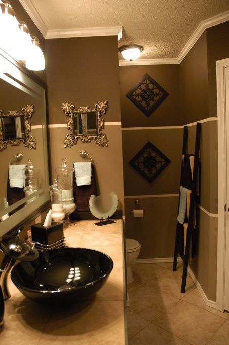 like this look for upstairs.......gold paint color with white and seafoam tile bathroom ideas | ... seafoam green color towels and decorations to add a ... Gold Paint Colors, Restroom Ideas, Gold Bathroom Decor, Brown Bathroom Decor, Best Color Schemes, Bathroom Decorating Ideas, Restroom Decor, Brown Bathroom, House Deco