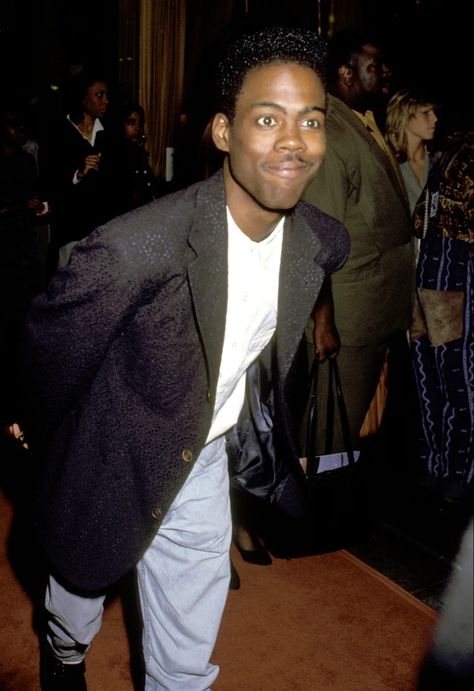 Chris Rock (1991) Chris Rock 90s, 90s Black Men, Black American Culture, 80’s Aesthetic, Stylish Words, Oversized Tailoring, Leather Blazers, Spirit Week Outfits, Chris Rock