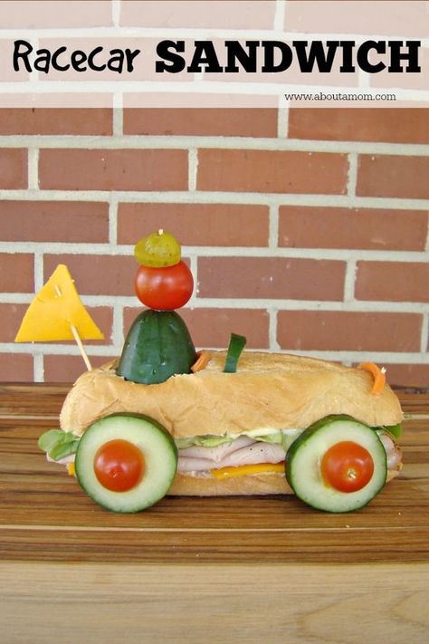 Fun Sandwich Ideas for Kids - Racecar Sandwich Fun Sandwich Ideas, Sandwich Ideas For Kids, Fun Sandwiches For Kids, Sandwich Ideas, Food Art For Kids, Decorações Com Comidas, Kids Party Food, Best Sandwich, Snacks Für Party