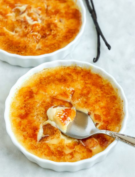 Creme Brulee Pie, Vanilla Bean Recipes, Creme Brulee Recipe, Creme Brûlée, Desserts Menu, Savoury Baking, Favourite Food, Homemade Vanilla, Sweets Recipes