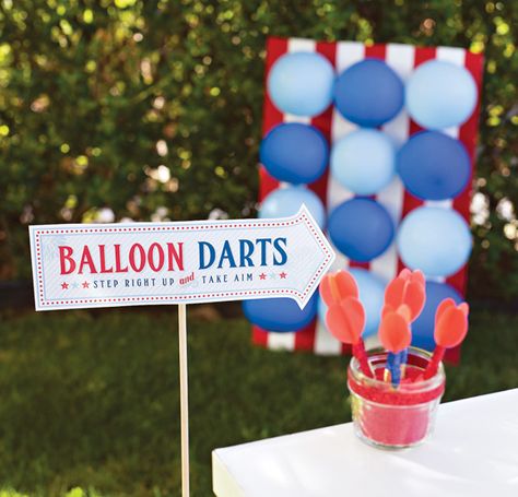 Balloon Dart Board  The noise and mess may be a little bit of a turnoff, but this is a great idea for a backyard game, especially on holidays like the 4th of July. Pick balloons that match the colors of your party or go crazy with whatever kind you want. Just make sure to watch the kids carefully if the darts are really sharp. County Fair Games, Balloon Darts, 4th Of July Games, Patriotic Diy, Fair Games, Fun Fair, Carnival Birthday, 4th Of July Celebration, Patriotic Party