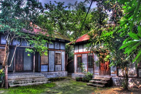 Traditional village homes in Bangladesh | Built entirely fro… | Flickr Bangladesh Village, Architecture Design Process, Home Gym Design Garage, Village Home, Beautiful Home Gardens, Home Gardens, Traditional Houses, House Map, Village House