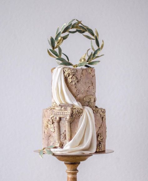 Wedding cake 🎂 Greek Cake, Artist Cake, Pretty Wedding Cakes, Tiered Cake, Gateaux Cake, Gorgeous Wedding Cake, Cake Trends, Unique Wedding Cakes, Cool Wedding Cakes