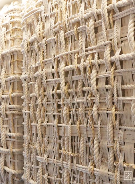 WOVEN ROPE WALL | Sound-proofing rope panels by BroCoLoco studio for restaurant space. #ropewall #interiordesignideas Nature Inspired Wall Decor, Art With Nature Materials, Sound Dampening Decor, Natural Materials Art, Wall Fabric Decor, Rope Art Wall, Woven Installation, Rope Installation, Large Installation