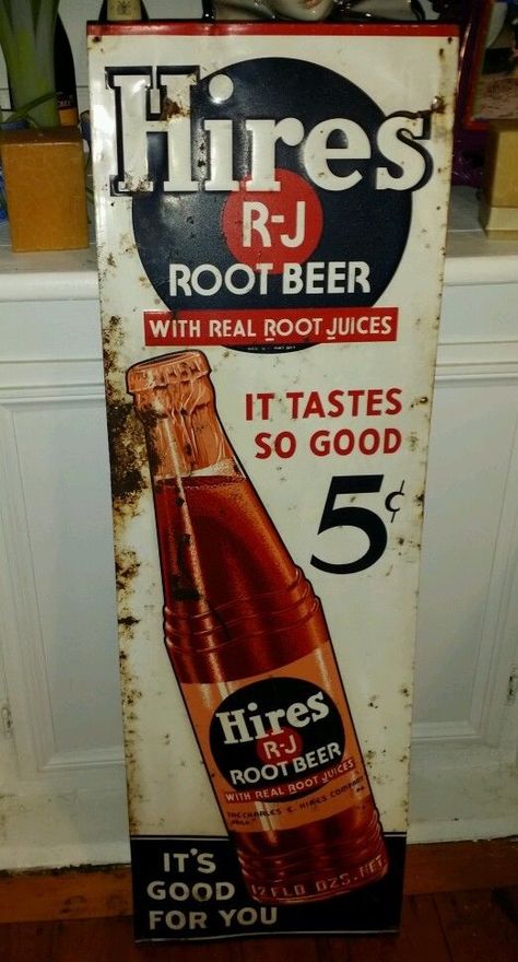 Hires Root Beer, Vintage Advertising Signs, Vintage Bob, Old Logo, Sweet Drinks, Soda Bottles, Retro Advertising, Vending Machine, Advertising Signs