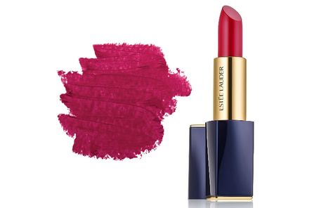 10 raspberry lipsticks that are flattering for every skin tone - Her World Singapore Boysen Berry Color, Raspberry Red Lipstick, Bright Winter Lipstick Colors, Cool Tone Lipstick Colors, Cool Summer Lipstick, Raspberry Lip Color, Berry Red Lipstick, Winter Lipstick Colors, Raspberry Lipstick